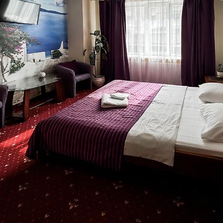 Apartments Deluxe Iwano-Frankiwsk Zewnętrze zdjęcie