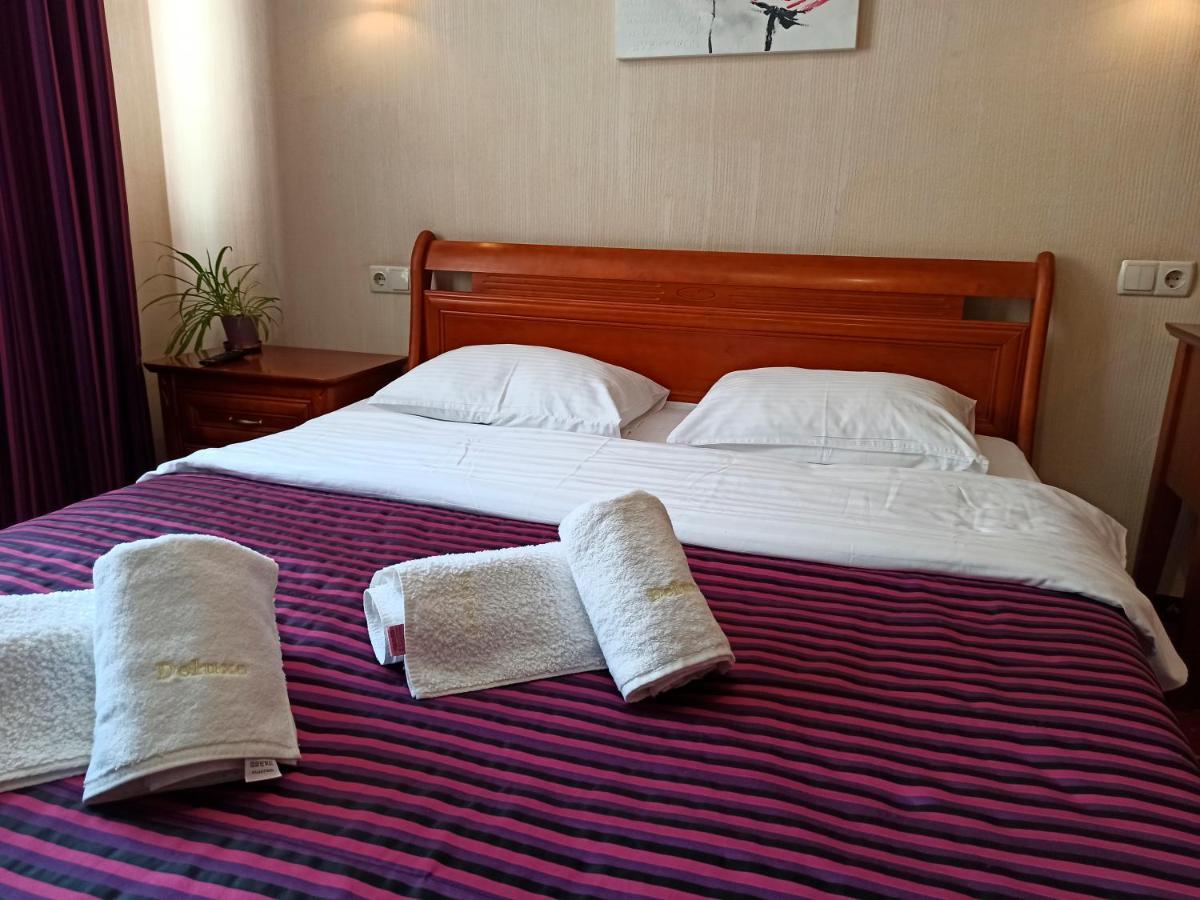 Apartments Deluxe Iwano-Frankiwsk Zewnętrze zdjęcie