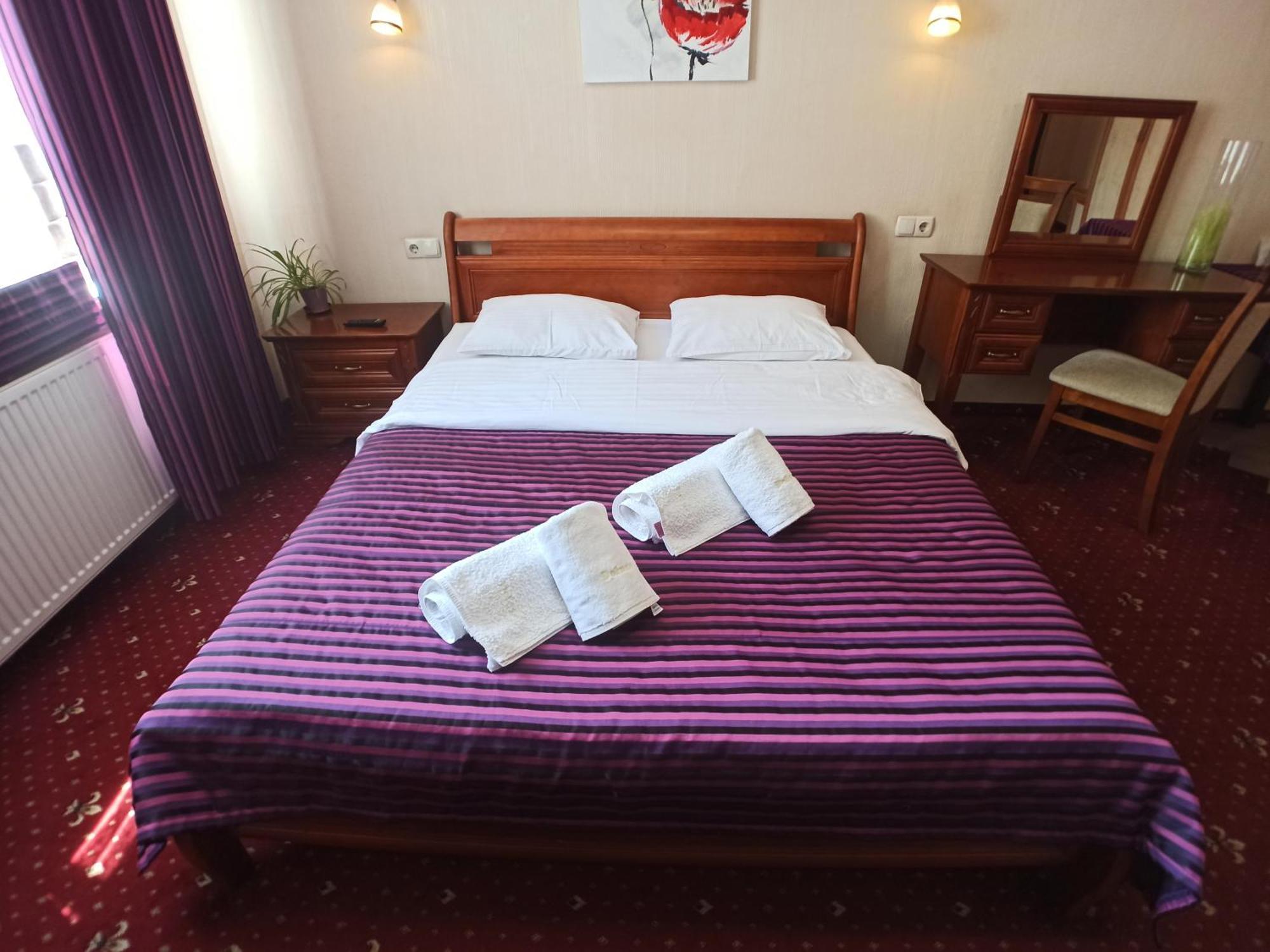 Apartments Deluxe Iwano-Frankiwsk Pokój zdjęcie