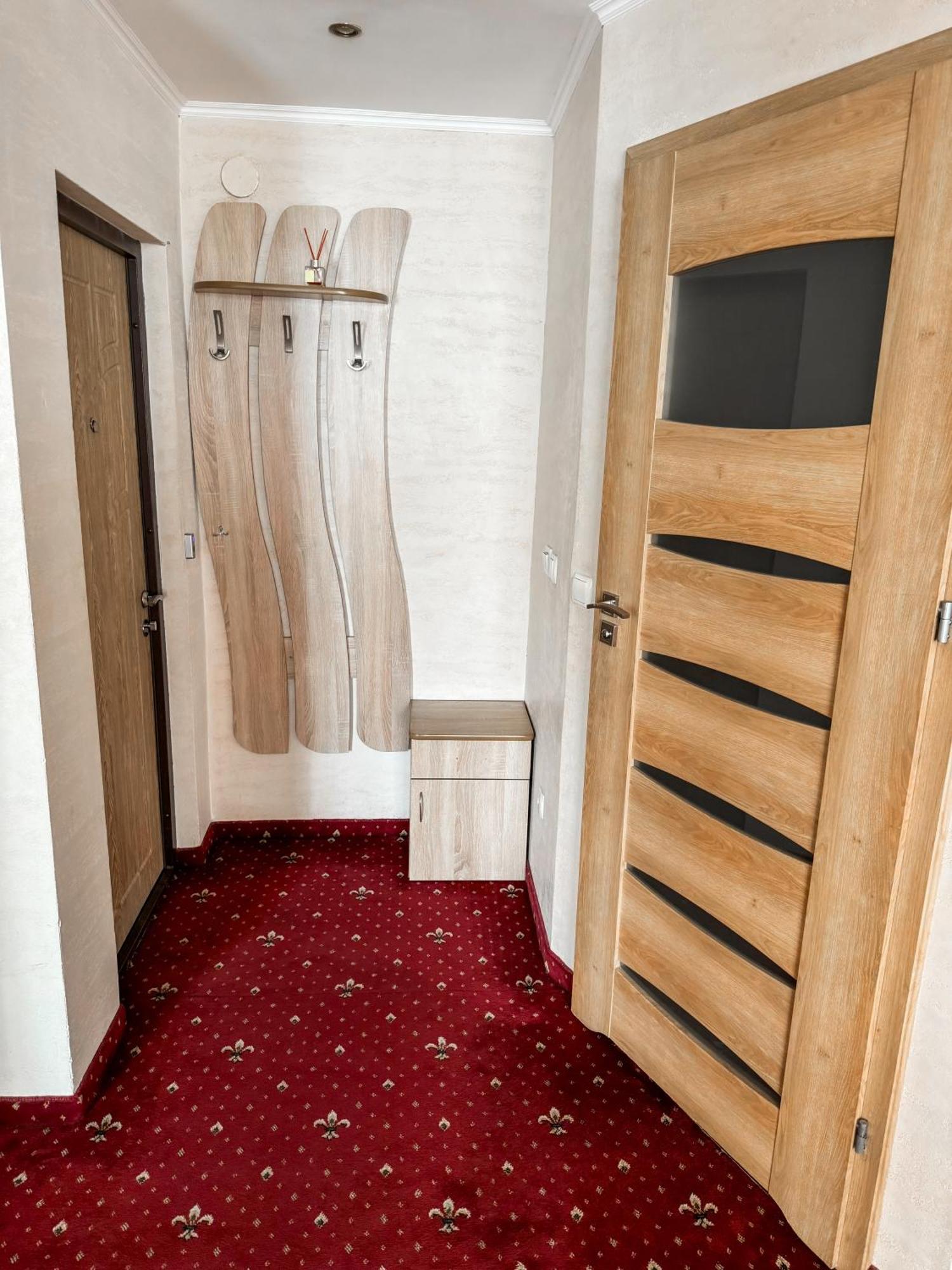 Apartments Deluxe Iwano-Frankiwsk Zewnętrze zdjęcie
