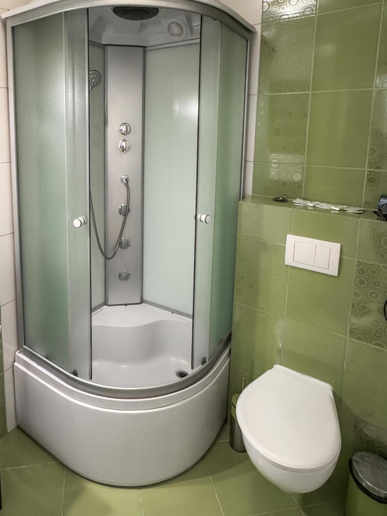 Apartments Deluxe Iwano-Frankiwsk Zewnętrze zdjęcie