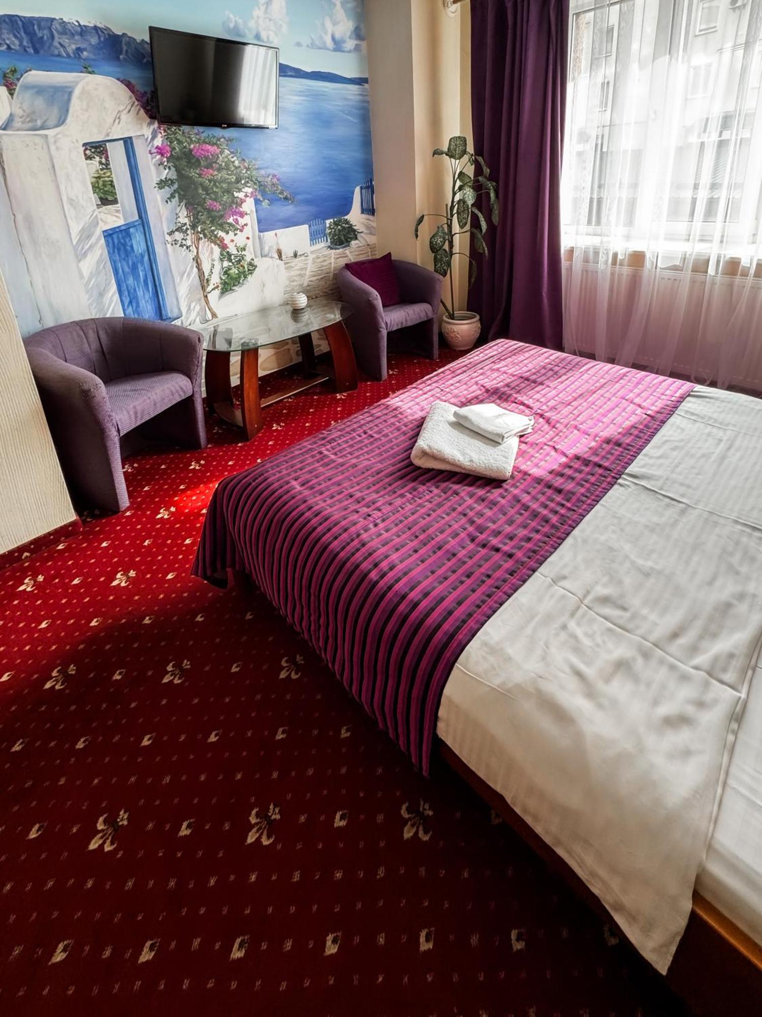 Apartments Deluxe Iwano-Frankiwsk Zewnętrze zdjęcie