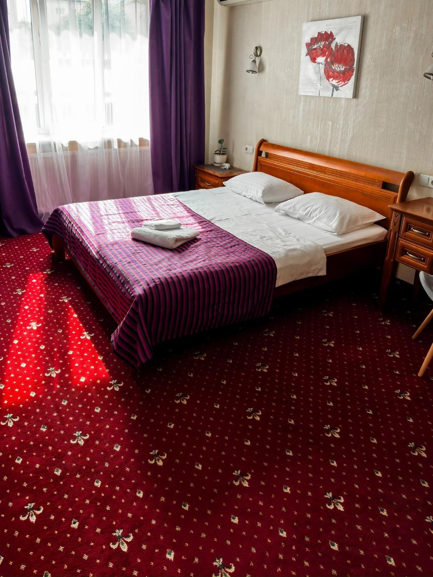 Apartments Deluxe Iwano-Frankiwsk Zewnętrze zdjęcie
