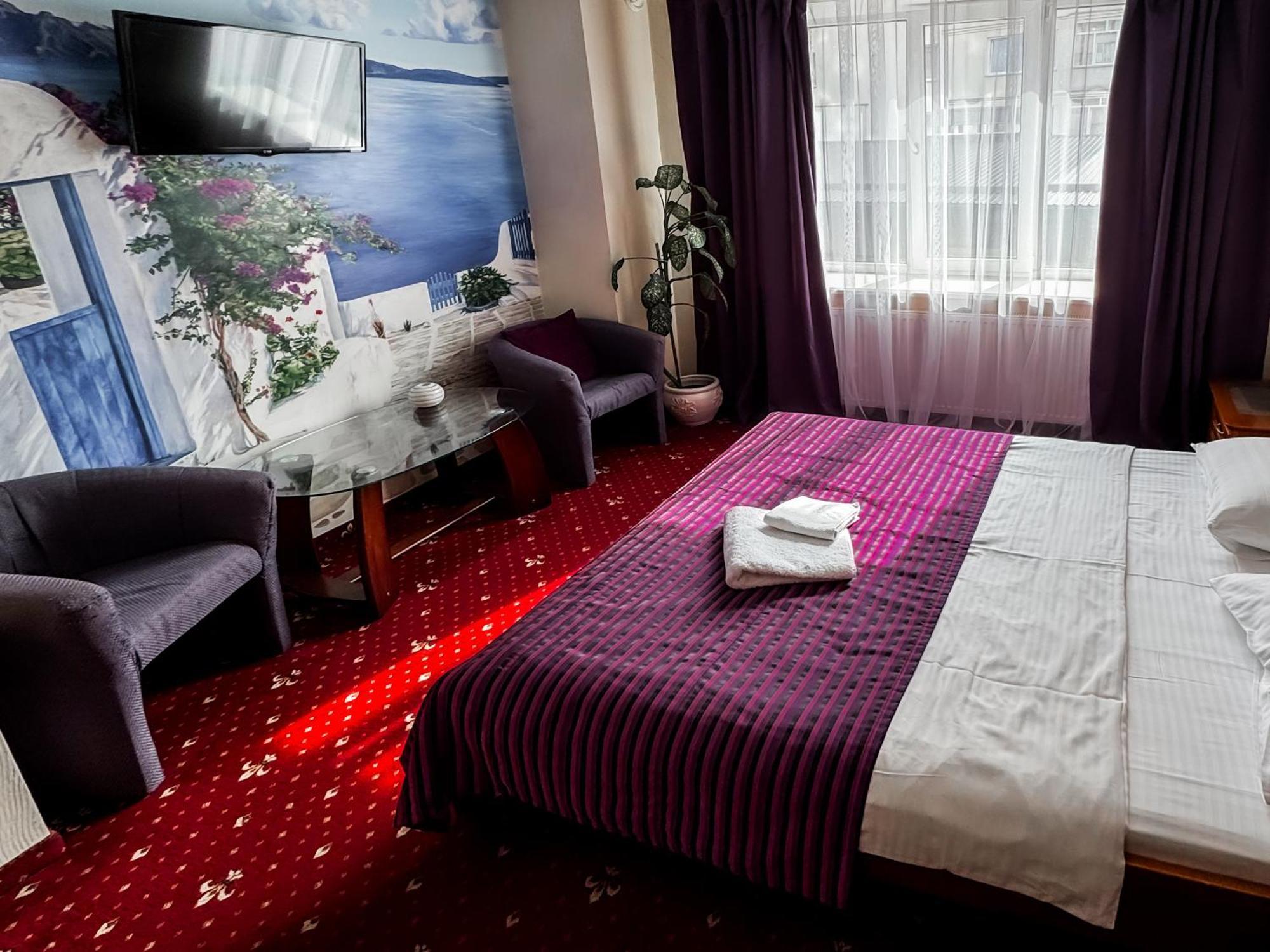 Apartments Deluxe Iwano-Frankiwsk Zewnętrze zdjęcie